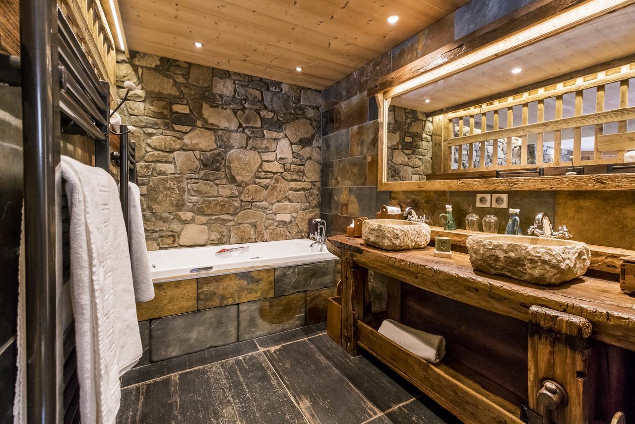 Hôtel Marc Veyrat - La Maison Des Bois à Manigod Extérieur photo